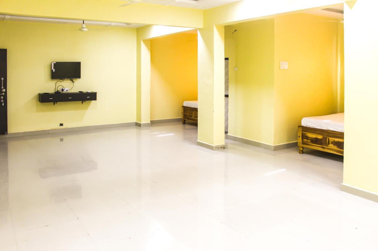 Sp Resort Panvel Chauk Eksteriør billede