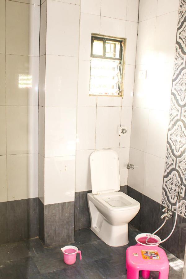 Sp Resort Panvel Chauk Eksteriør billede