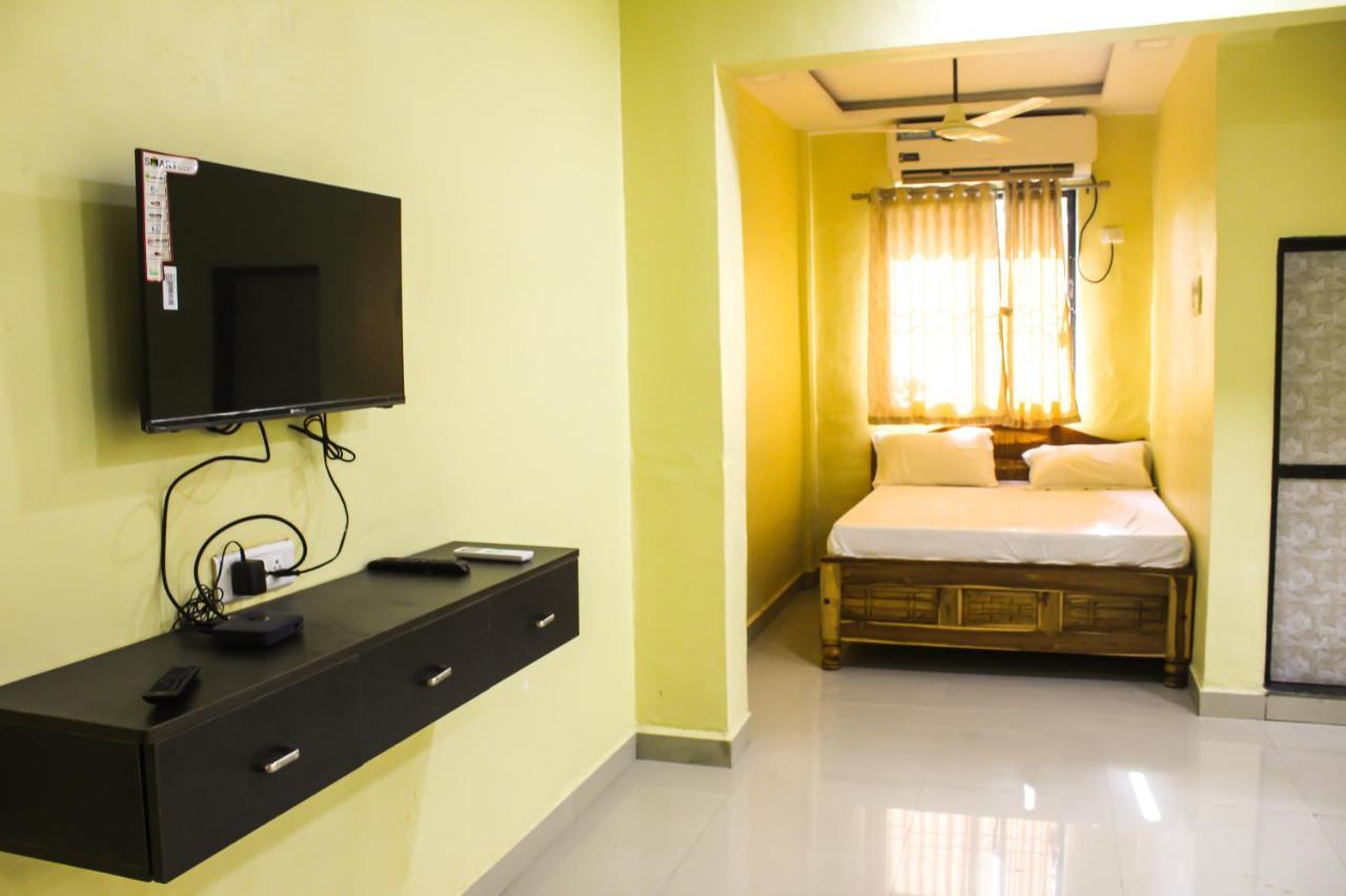 Sp Resort Panvel Chauk Eksteriør billede