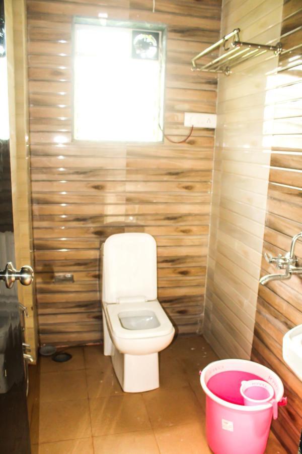 Sp Resort Panvel Chauk Eksteriør billede