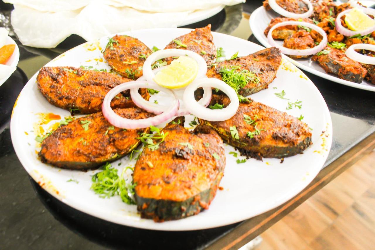 Sp Resort Panvel Chauk Eksteriør billede
